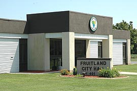 [photo, City Hall, 401 East Main St., Fruitland, Maryland]