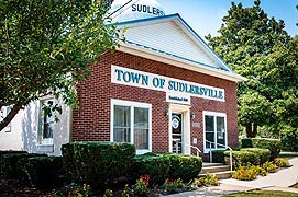 [photo, Town Hall, 200 South Church St., Sudlersville, Maryland]